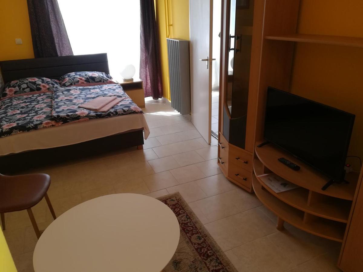 Tarr-Timea Apartmanok Keszthely Luaran gambar