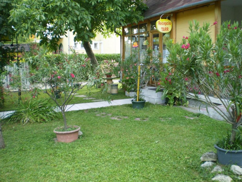 Tarr-Timea Apartmanok Keszthely Luaran gambar