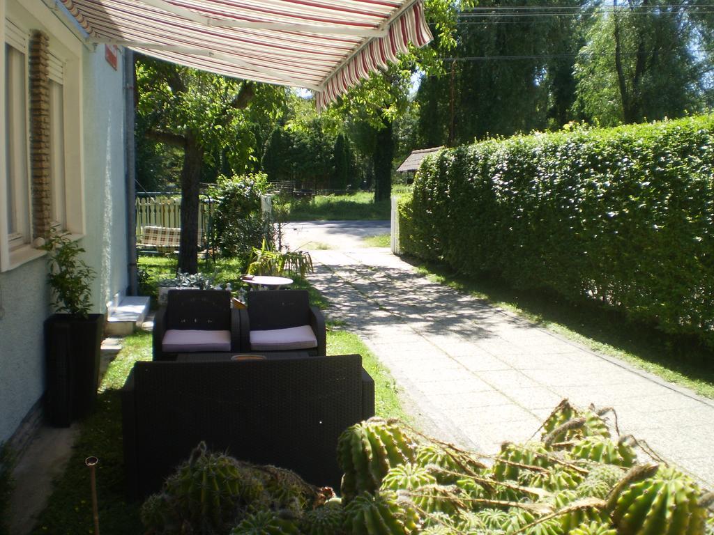 Tarr-Timea Apartmanok Keszthely Luaran gambar