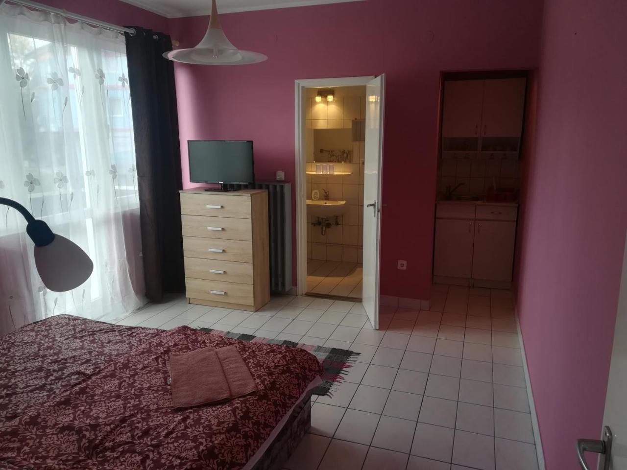 Tarr-Timea Apartmanok Keszthely Luaran gambar
