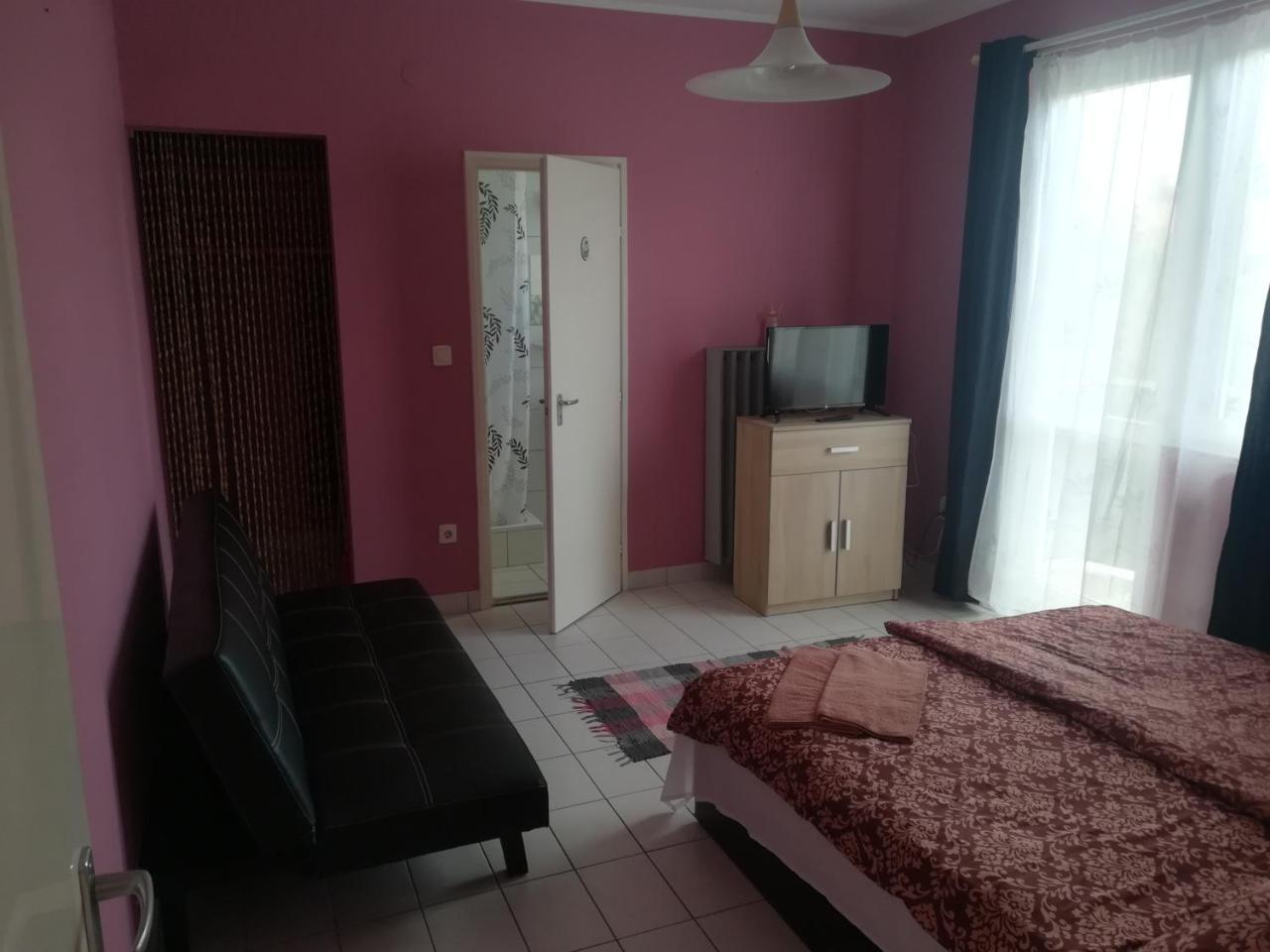 Tarr-Timea Apartmanok Keszthely Luaran gambar