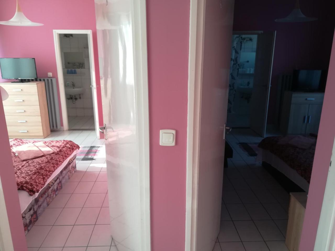 Tarr-Timea Apartmanok Keszthely Luaran gambar